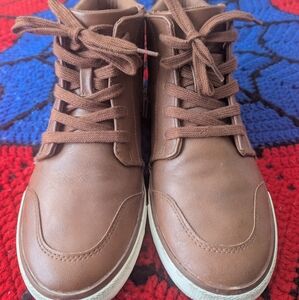 Men's Brown High-Top Sneakers